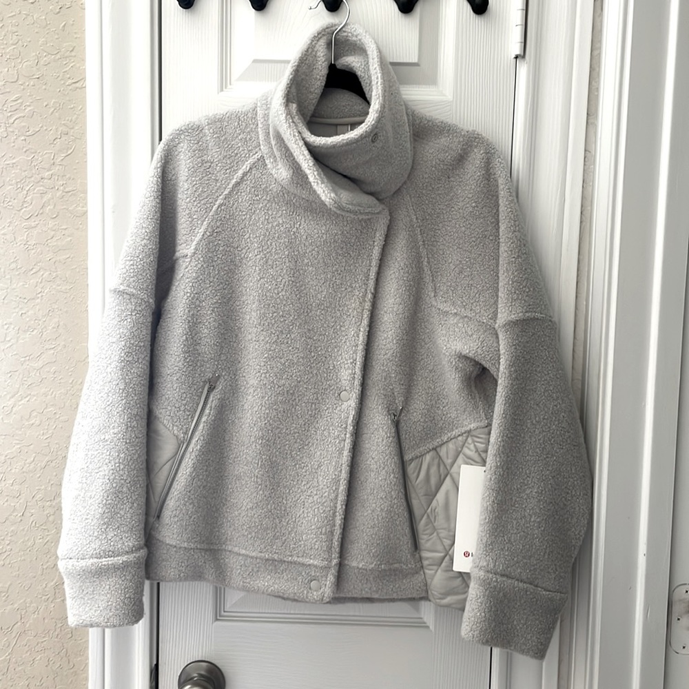 Lululemon Sherpa Jacket size 6